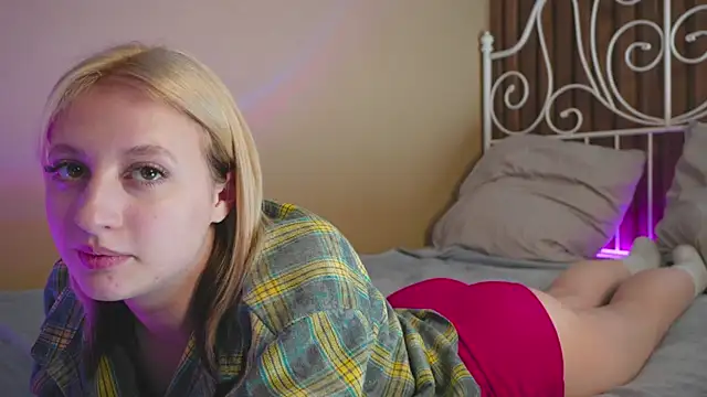 milasmiu online show from 01/11/25, 09:46