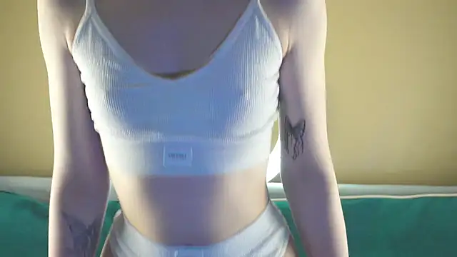 milasmiu online show from 01/30/25, 09:14