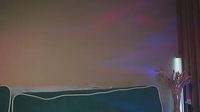 milasmiu online show from 02/11/25, 06:11