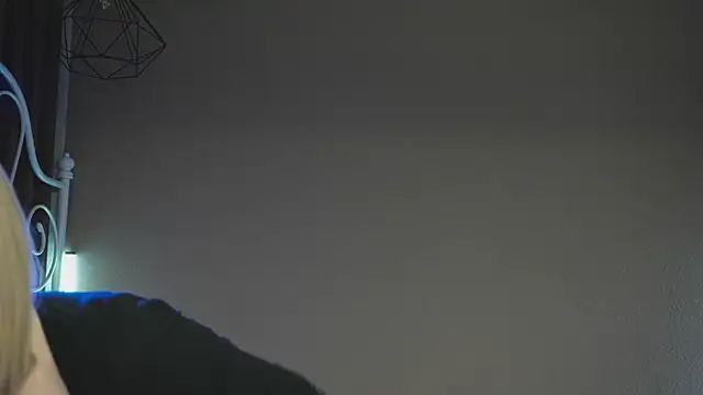 milasmiu online show from 02/15/25, 06:12