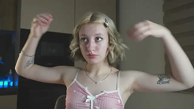 milasmiu online show from 03/14/25, 05:02