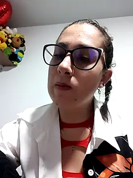 CHARLOTTE 1711 online show from 10/18/25, 04:04