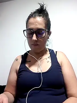 CHARLOTTE 1711 online show from 11/08/25, 04:12