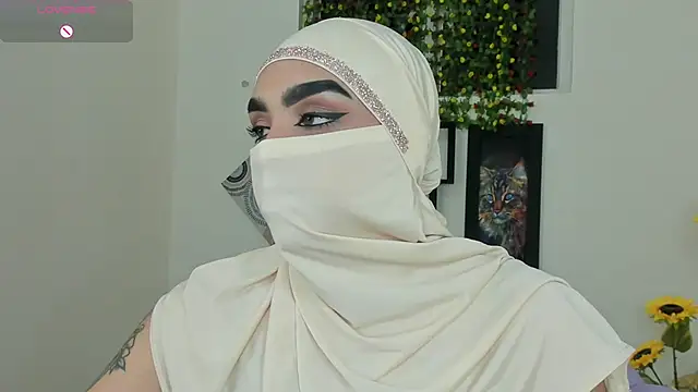 Maissa Alabi online show from 11/13/25, 07:02