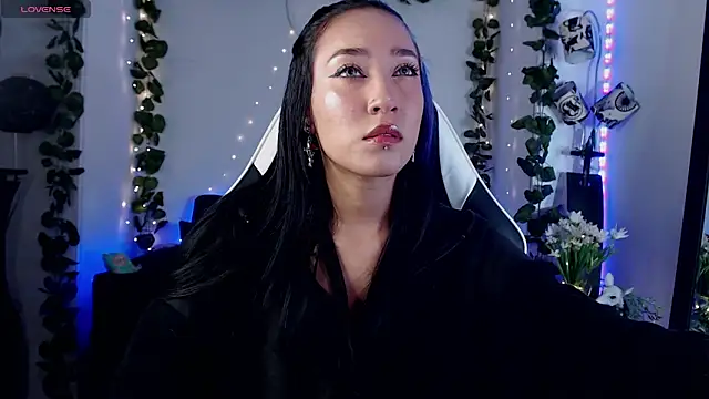 victoria ricci a online show from 10/07/25, 03:36