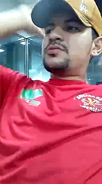 Snapshot of mamauara092 chatting on 03/11/25, 03:26 mamauara092 online show from 03/11/25, 03:26