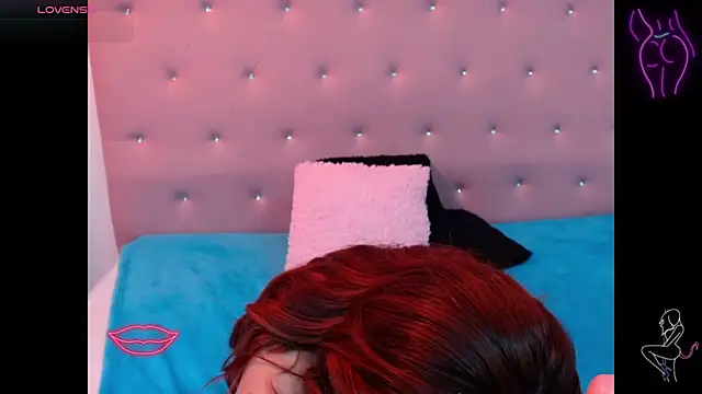 Snapshot of candyre chatting on 03/22/25, 03:42 candyre online show from 03/22/25, 03:42