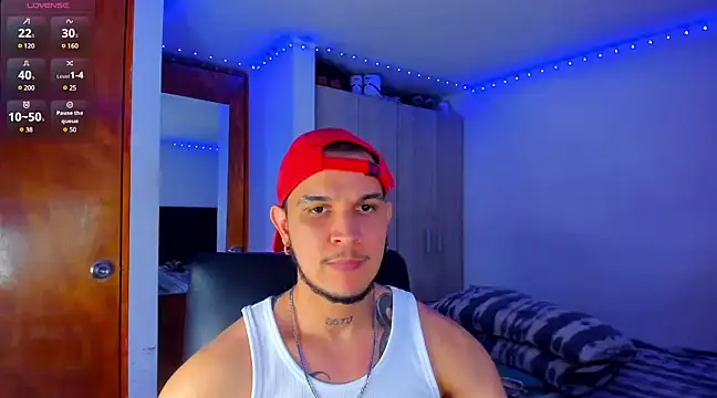 Snapshot of austinoficial chatting on 03/07/25, 04:57 austinoficial online show from 03/07/25, 04:57