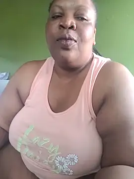 omalicha98 online show from 10/26/25, 10:54