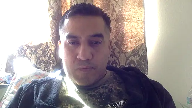 Snapshot of smoothwick chatting on 02/15/25, 01:21 smoothwick online show from 02/15/25, 01:21