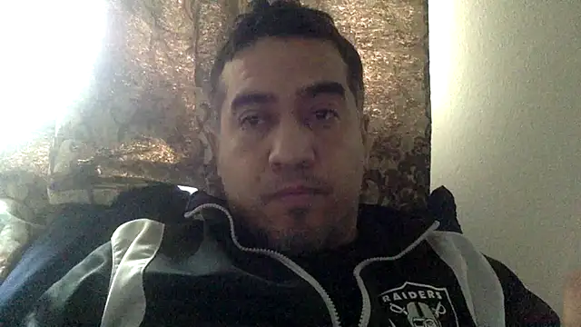Snapshot of smoothwick chatting on 03/14/25, 05:46 smoothwick online show from 03/14/25, 05:46