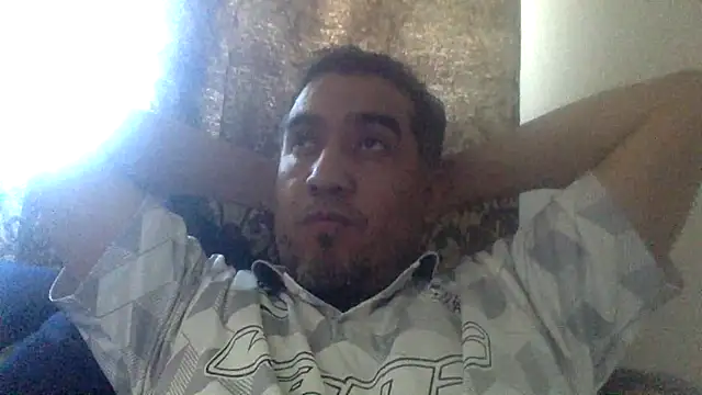 Snapshot of smoothwick chatting on 03/18/25, 06:15 smoothwick online show from 03/18/25, 06:15