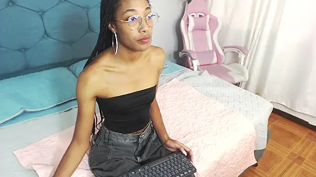 esmeralda-bk online show from 01/16/25, 03:35