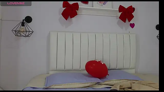 esmeralda-bk online show from 03/03/25, 02:26