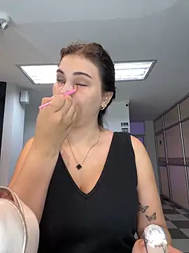 Aitana Hilton  online show from 03/22/25, 11:42