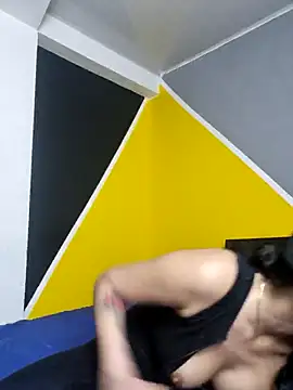 DIANNAGOLD online show from 01/27/25, 04:09