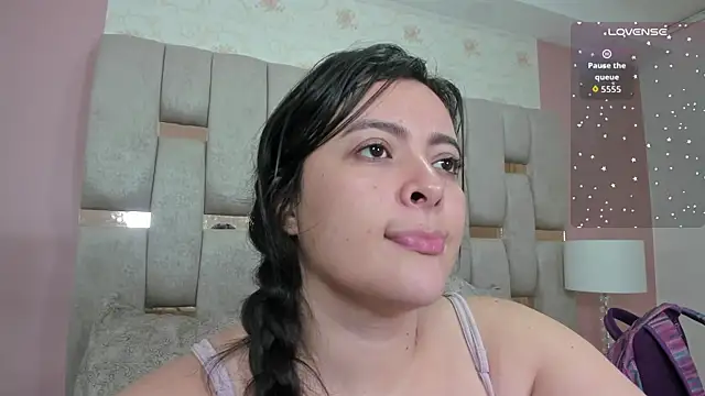 Snapshot of carla_woods chatting on 09/15/25, 09:59 carla woods online show from 09/15/25, 09:59