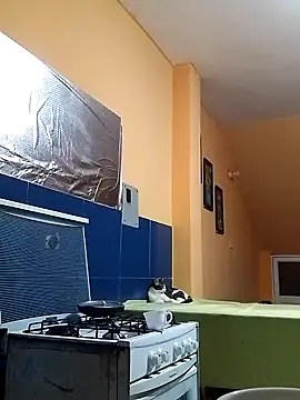 Snapshot of Elnegro28 chatting on 03/06/25, 11:36 Elnegro28 online show from 03/06/25, 11:36