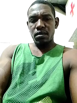 Snapshot of Elnegro28 chatting on 09/27/25, 03:22 Elnegro28 online show from 09/27/25, 03:22