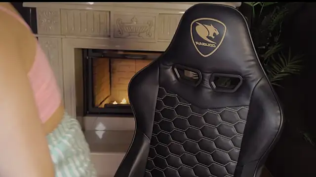 Snapshot of Bella_Alita chatting on 02/07/25, 08:31 Bella Alita online show from 02/07/25, 08:31