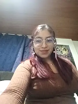 Snapshot of AnonymousGirl chatting on 01/21/25, 03:48 AnonymousGirl online show from 01/21/25, 03:48
