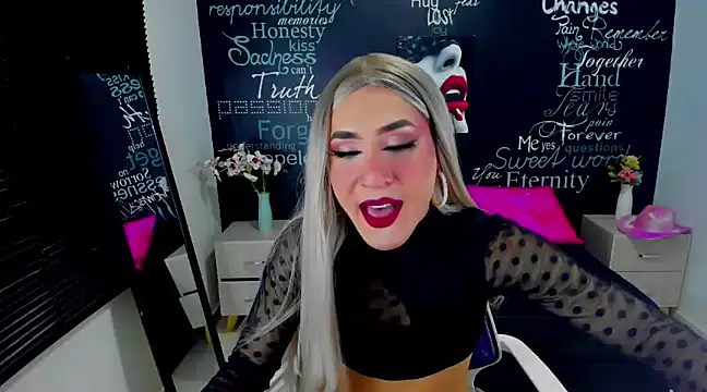 Georgina Giio online show from 01/13/25, 05:01