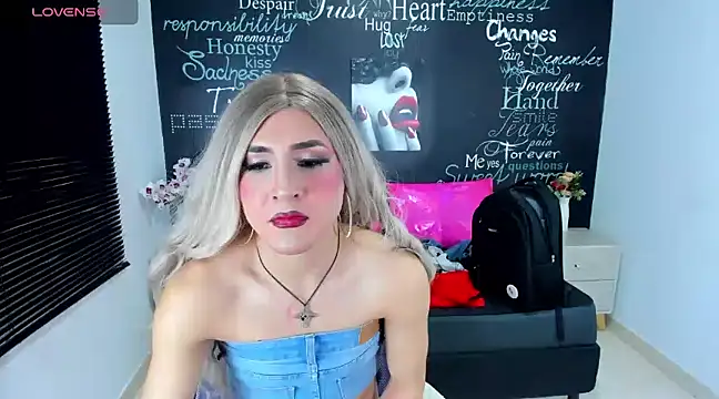 Georgina Giio online show from 01/28/25, 07:43