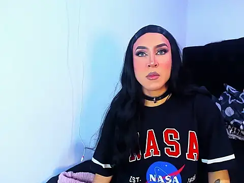 Georgina Giio online show from 11/05/25, 02:22