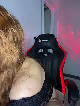 Snapshot of Kelley_Allie chatting on 01/23/25, 09:39 Kelley Allie online show from 01/23/25, 09:39