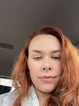 Snapshot of Kelley_Allie chatting on 10/04/25, 10:02 Kelley Allie online show from 10/04/25, 10:02