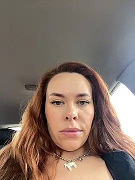 Snapshot of Kelley_Allie chatting on 10/13/25, 12:16 Kelley Allie online show from 10/13/25, 12:16