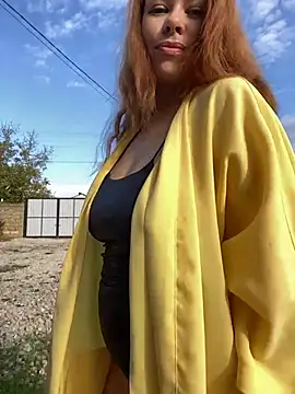 Snapshot of Kelley_Allie chatting on 10/24/25, 06:43 Kelley Allie online show from 10/24/25, 06:43