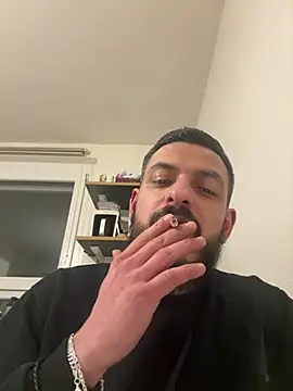 derbyo online show from 02/06/25, 06:56