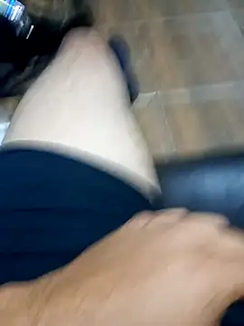 jhosep3292 online show from 11/10/25, 10:14