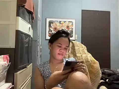 SophiaCourthaway online show from 11/09/25, 11:03