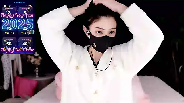 Snapshot of miaomiao-777 chatting on 03/21/25, 06:07 miaomiao-777 online show from 03/21/25, 06:07