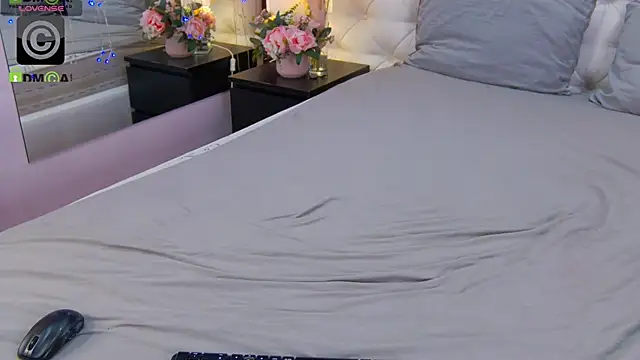 via mayer  online show from 01/29/25, 11:46