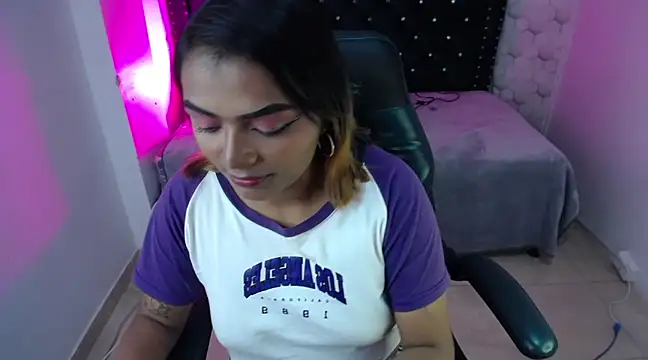 madelein m online show from 01/27/25, 07:24