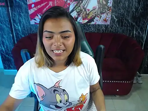 madelein m online show from 02/01/25, 07:02