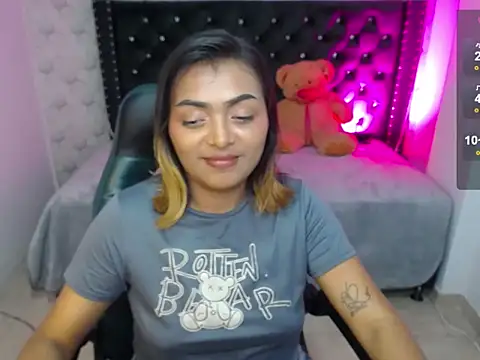 madelein m online show from 02/20/25, 10:37