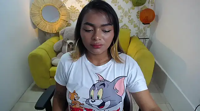 madelein m online show from 03/01/25, 12:34