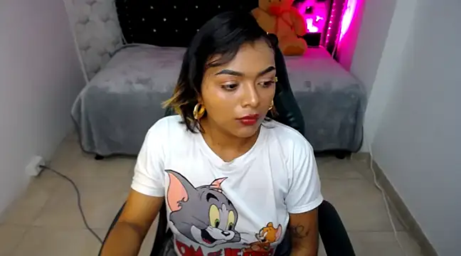 madelein m online show from 03/20/25, 01:04