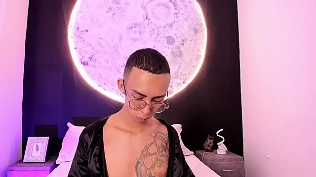 EthaanCox online show from 03/02/25, 02:19