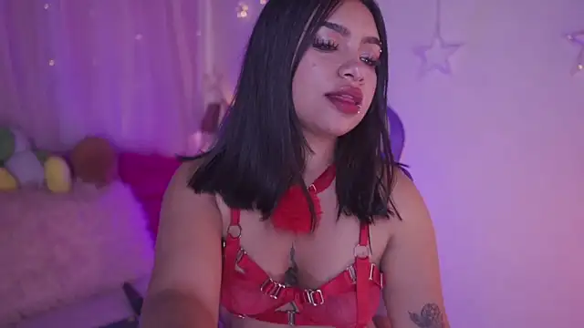 Snapshot of emma_soffia_ chatting on 02/03/25, 06:49 emma soffia online show from 02/03/25, 06:49