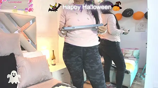 raquell moore online show from 11/01/25, 10:28