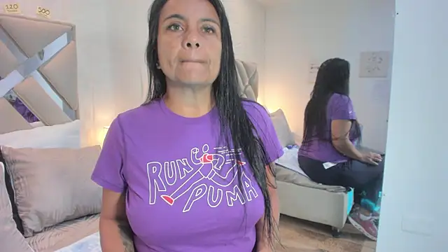 raquell moore online show from 11/18/25, 11:58