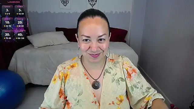 Snapshot of Dalila_lust_ chatting on 03/11/25, 08:42 Dalila lust online show from 03/11/25, 08:42