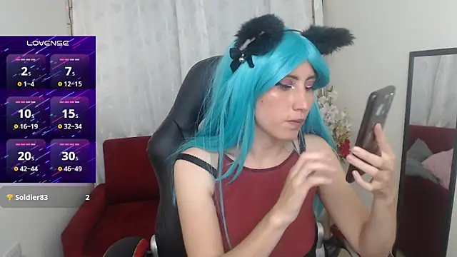 Snapshot of miss_moonlight chatting on 03/13/25, 09:59 miss moonlight online show from 03/13/25, 09:59