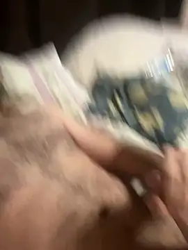 Snapshot of Klaus298 chatting on 10/15/25, 02:44 Klaus298 online show from 10/15/25, 02:44