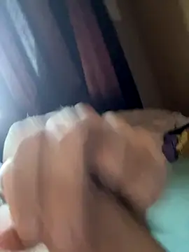 Snapshot of Klaus298 chatting on 10/20/25, 06:47 Klaus298 online show from 10/20/25, 06:47